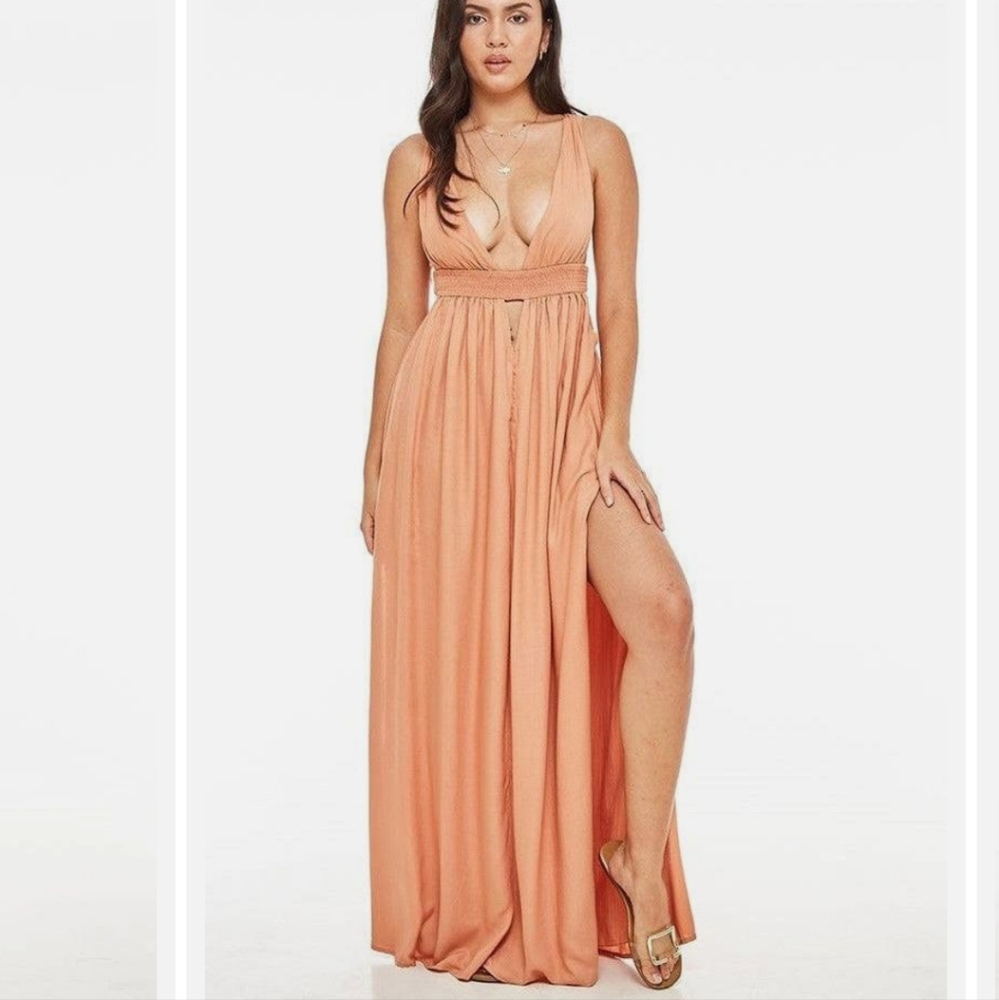 Indah Anjeli Dress - Picture 1 of 7